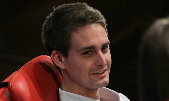 埃文·斯皮格爾現(xiàn)在價(jià)值21億美元了